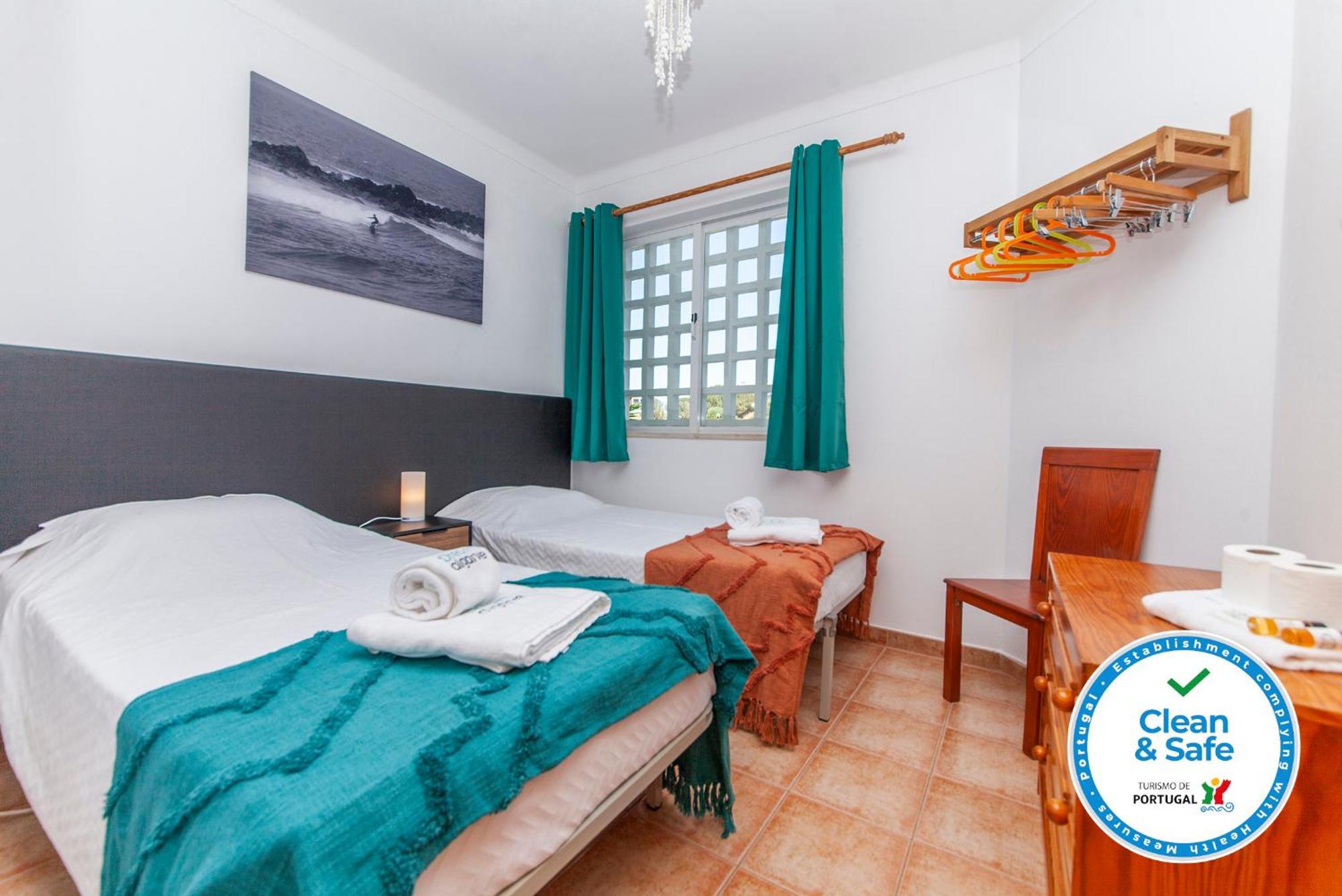P - Meia-Praia Seaview Guesthouse Lagos Oda fotoğraf