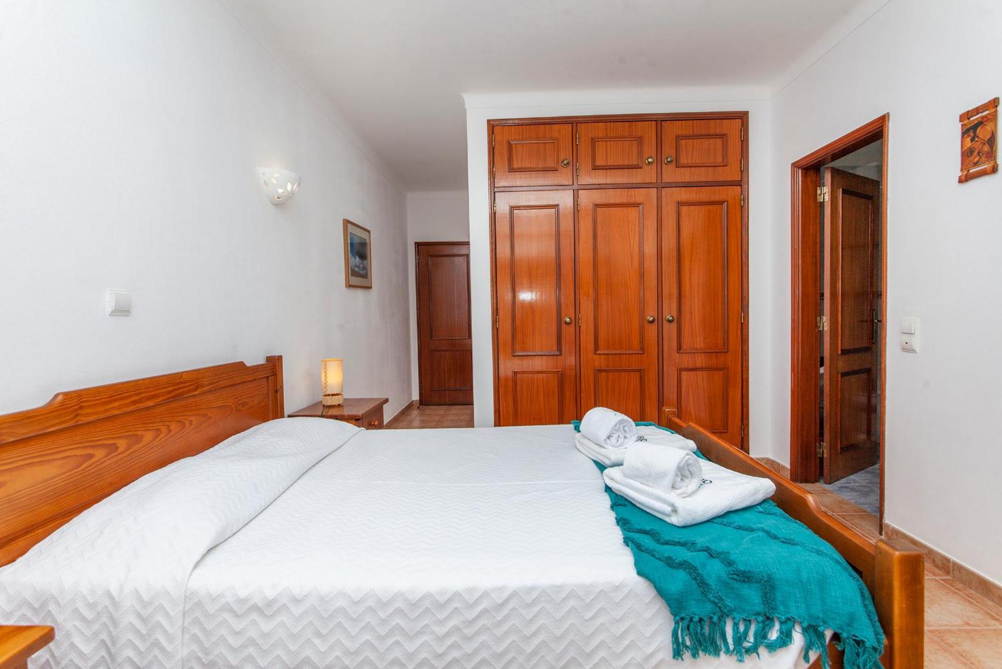 P - Meia-Praia Seaview Guesthouse Lagos Oda fotoğraf