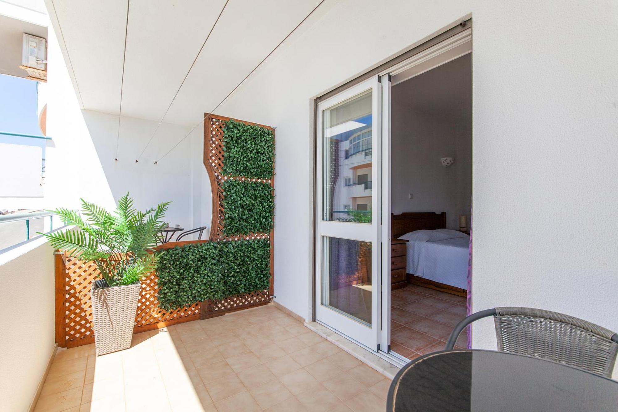P - Meia-Praia Seaview Guesthouse Lagos Oda fotoğraf