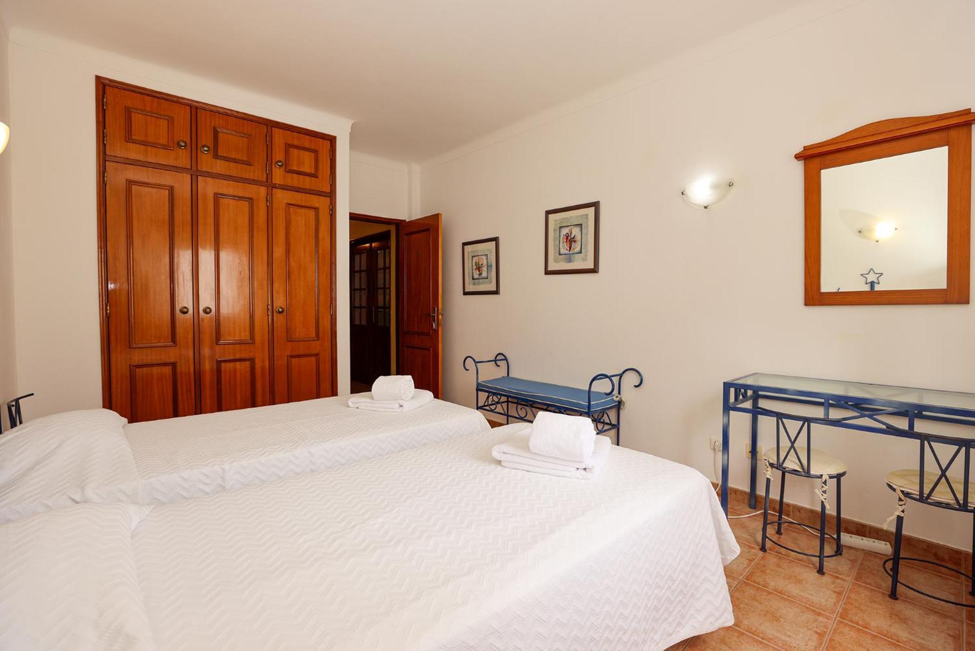 P - Meia-Praia Seaview Guesthouse Lagos Dış mekan fotoğraf